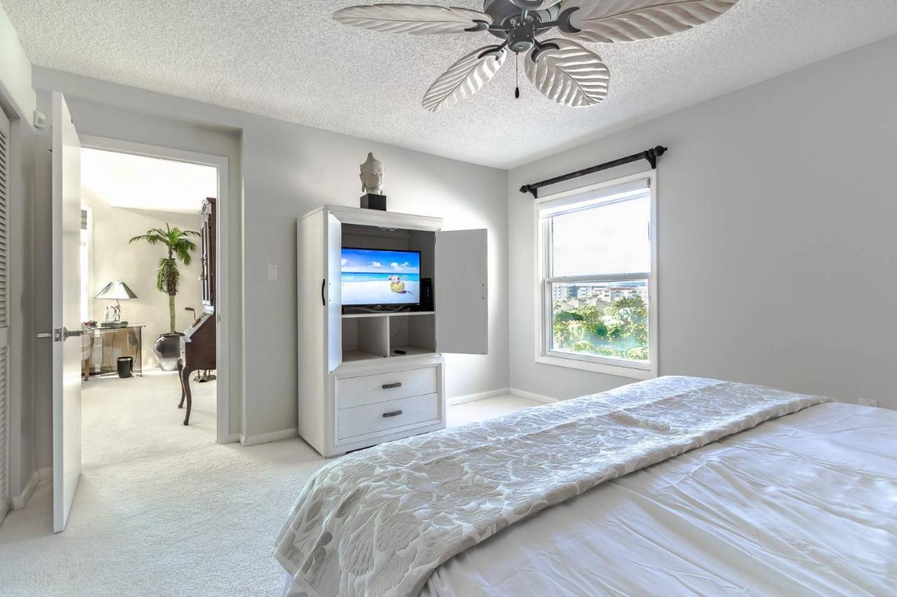 Siesta Breakers Penthouse On The Beach 사라소타 외부 사진