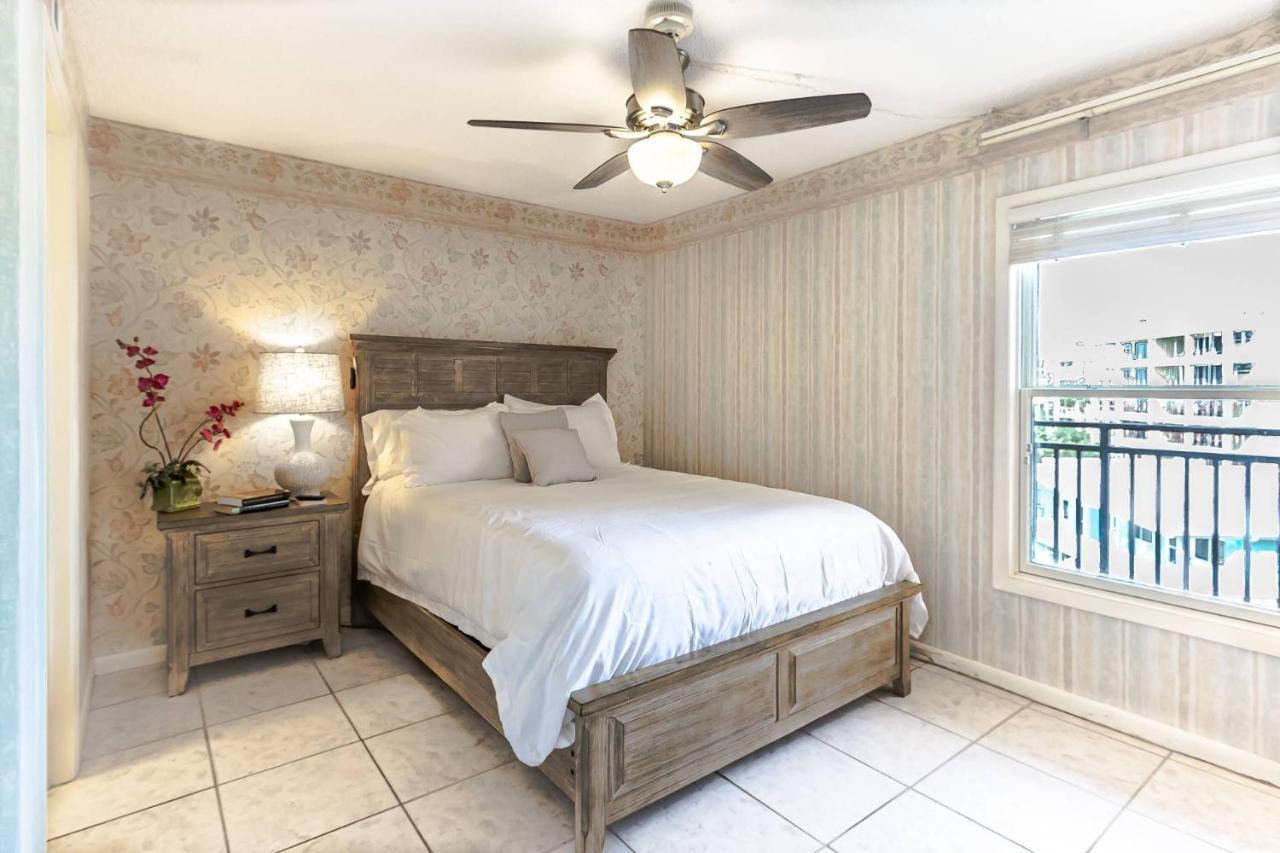 Siesta Breakers Penthouse On The Beach 사라소타 외부 사진